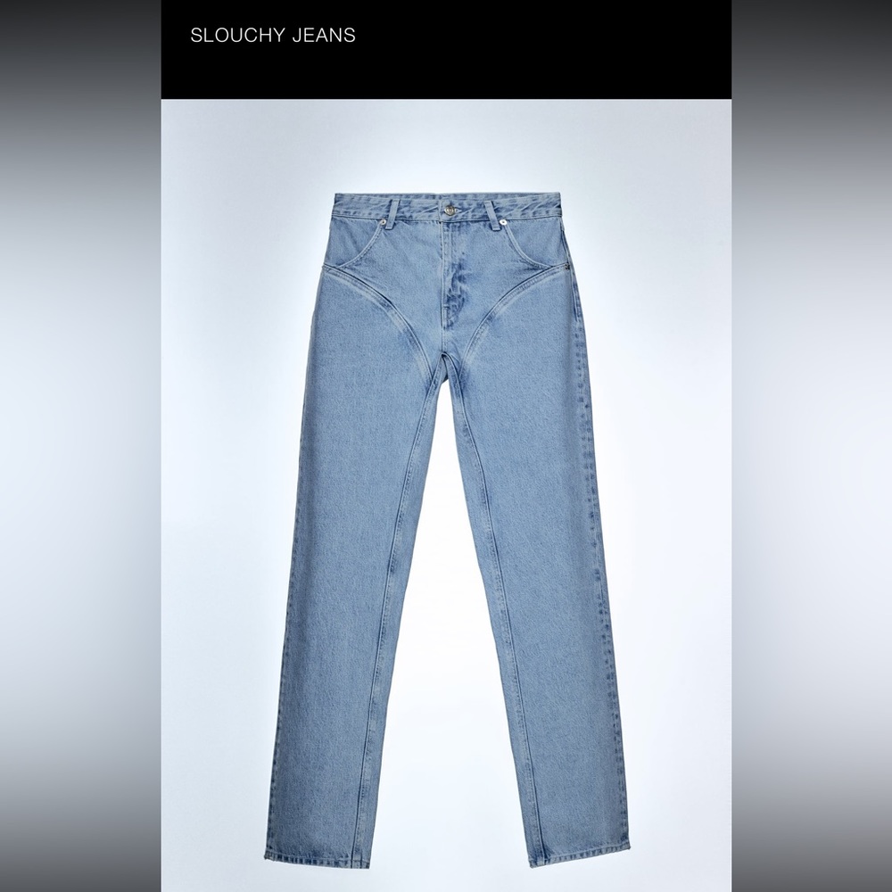 NWT. Zara straight leg light wash jeans with stitching. Size 2. Never worn.